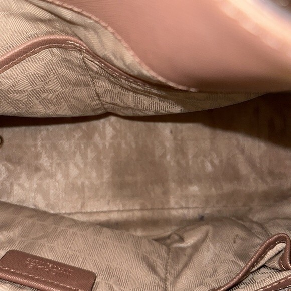 Michael Kors Hamilton in Mauve - Picture 9 of 10